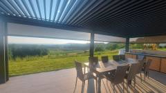 Bioklimatska pergola 8x4m